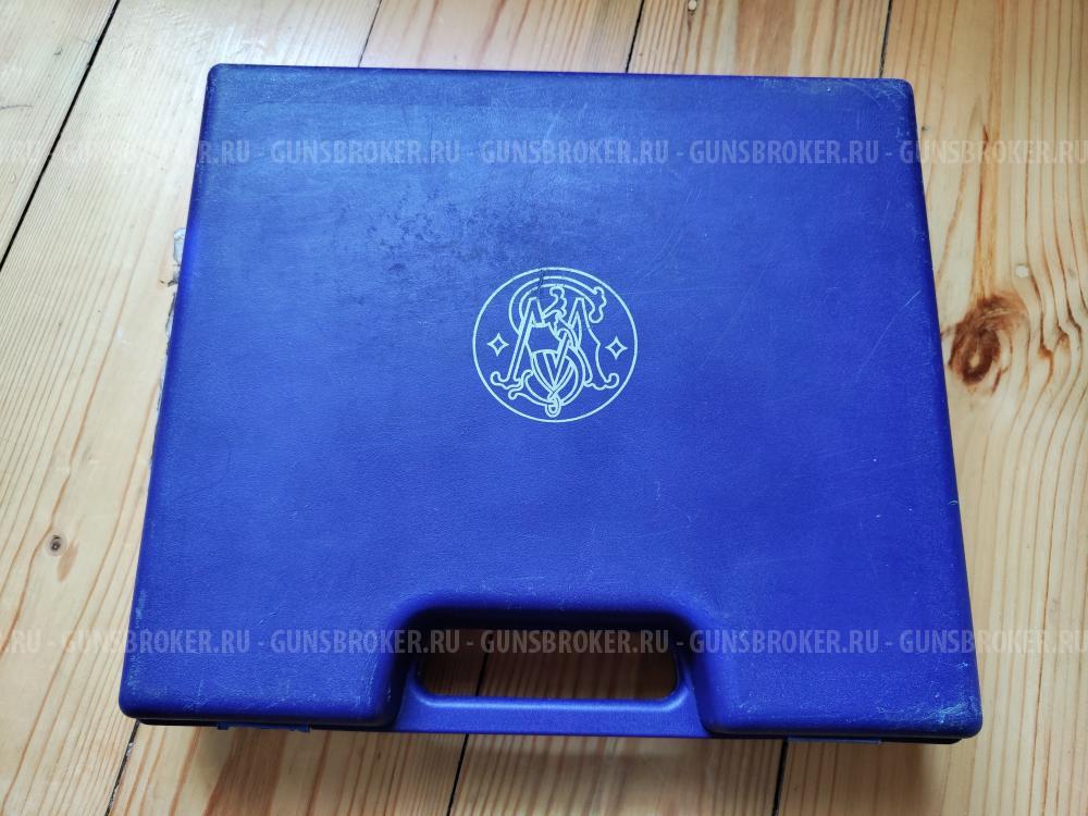 Пневматический револьвер Umarex Smith and Wesson 586 (S&W)