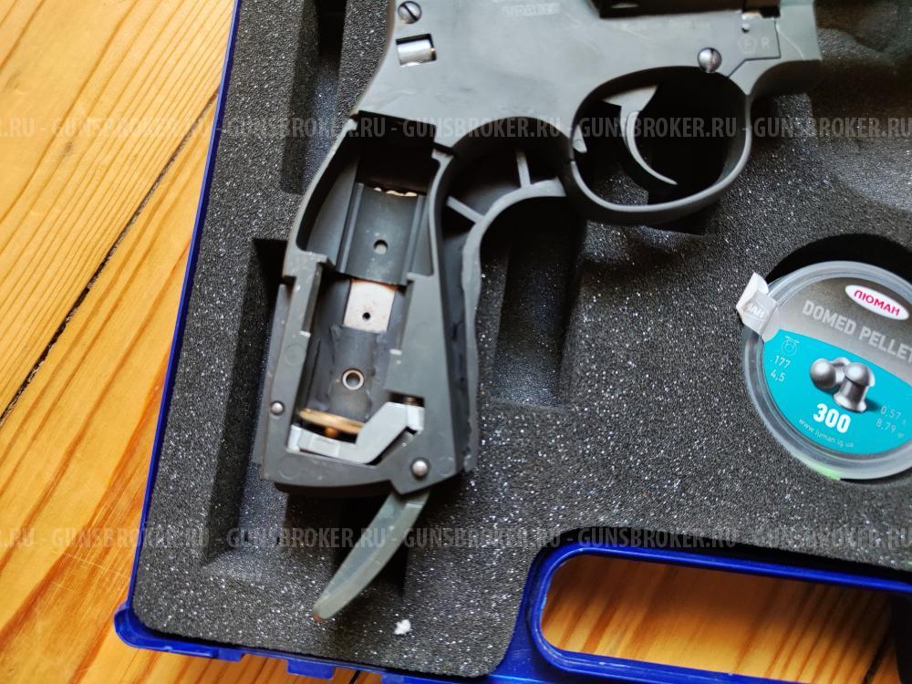 Пневматический револьвер Umarex Smith and Wesson 586 (S&W)