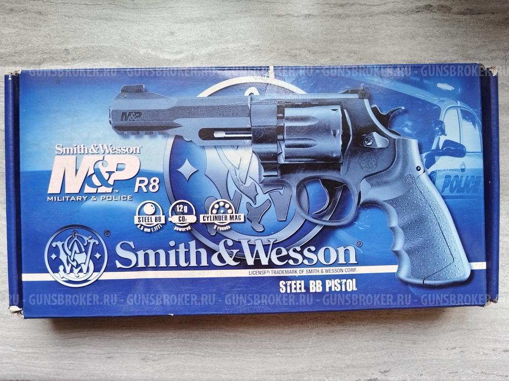 Револьвер Umarex S&W Military&Police R8