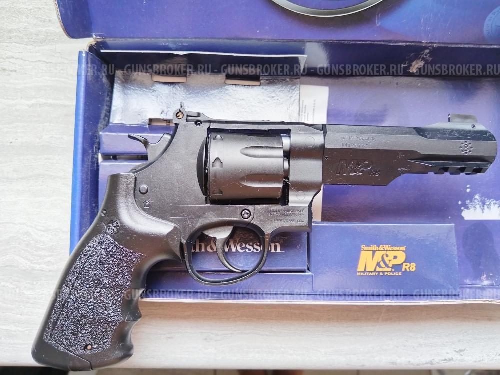 Револьвер Umarex S&W Military&Police R8