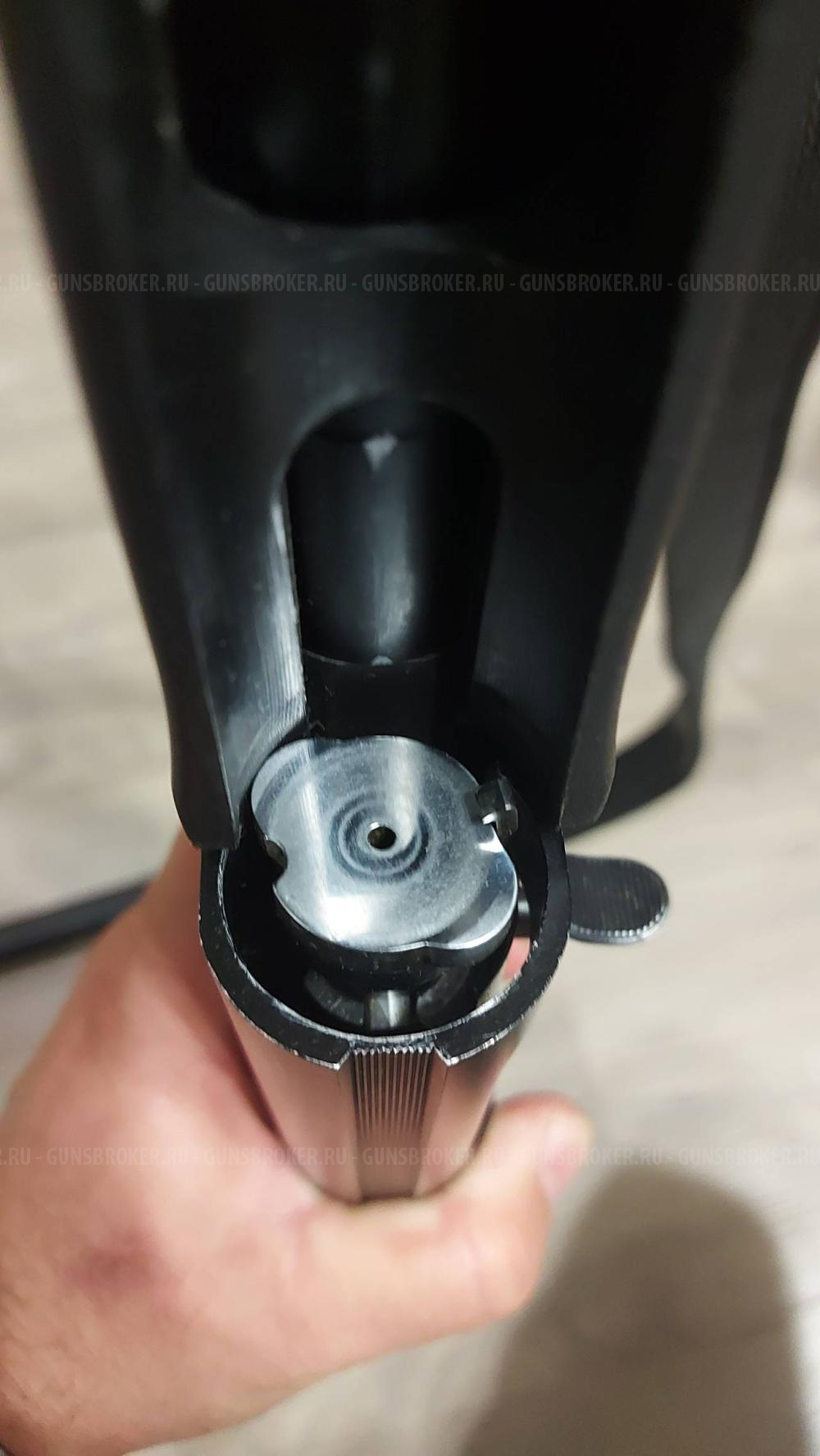 Полуавтоматическое ружье Benelli M1 Super 90.