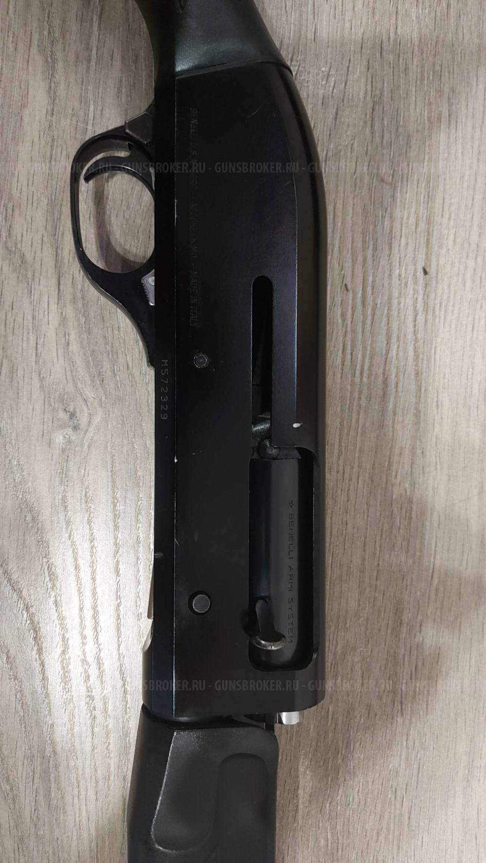 Полуавтоматическое ружье Benelli M1 Super 90.