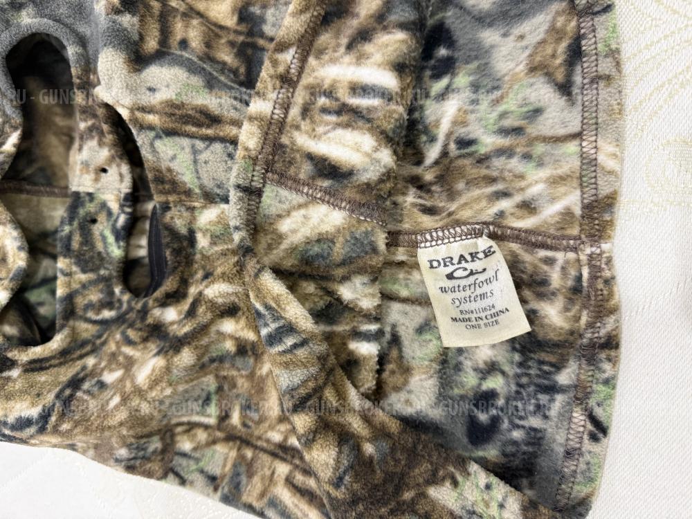 Полукомбинезон фирмы Drake