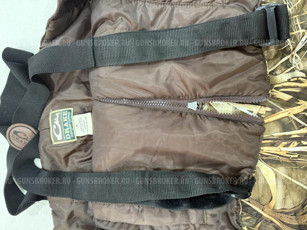 Полукомбинезон фирмы Drake