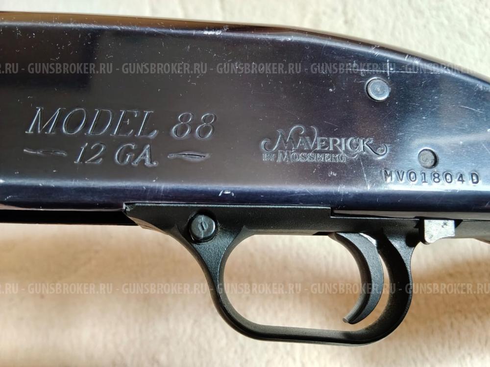 Помпа с двумя стволами Mossberg Maverick 88 - США