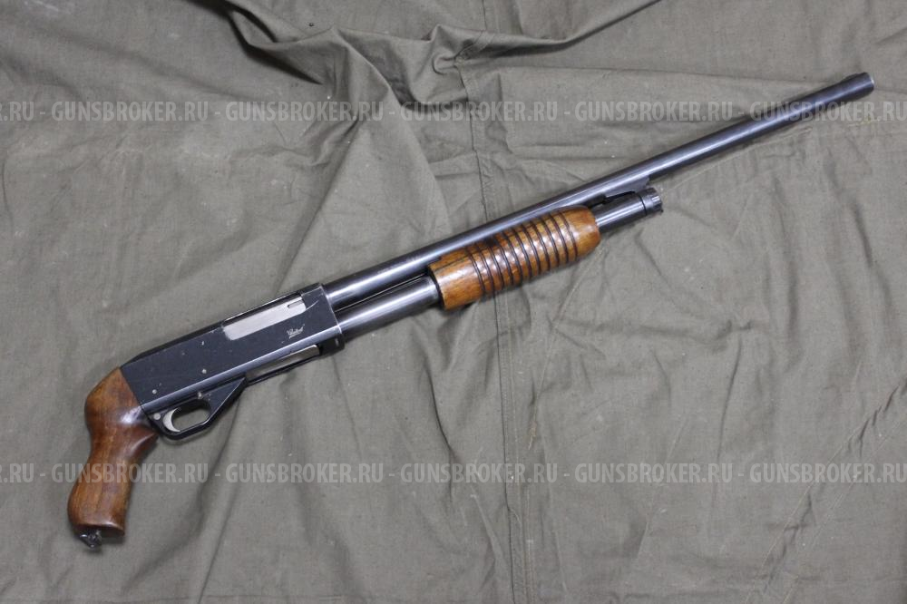 Помповое гладкоствольное ружьё ИЖ-81 калибр 12х70