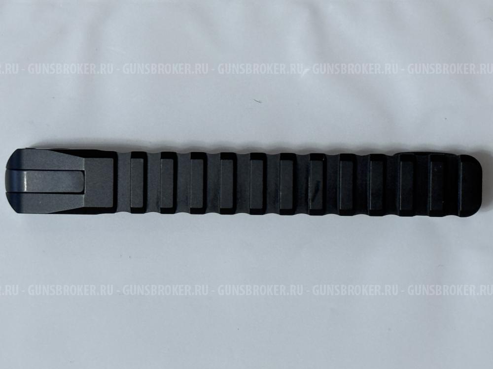 Поворотный кронштейн MAK с верхним основание Weaver для установки на основания EAW (2100-5