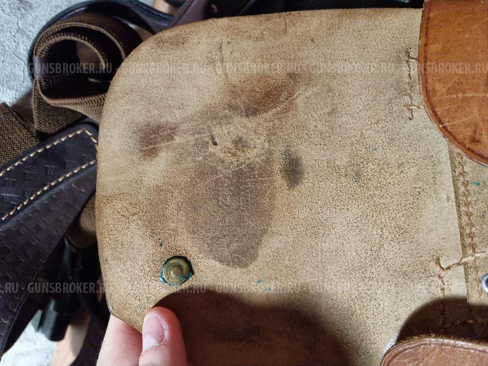 Предохранители красные ПМ и кобуры ТТ