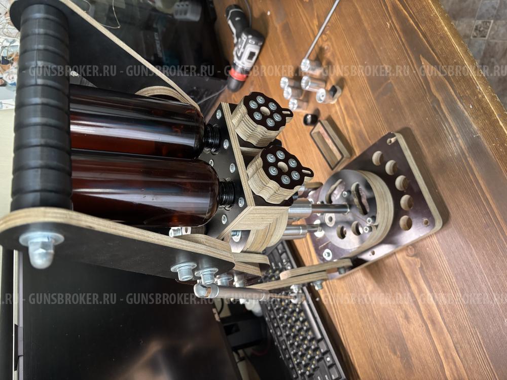 Пресс Буратинка 12к с постом закрутки +6 матриц 