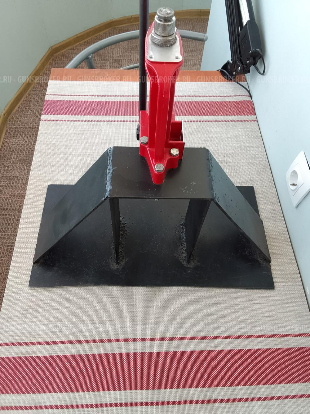 Пресс Lee Breech Lock