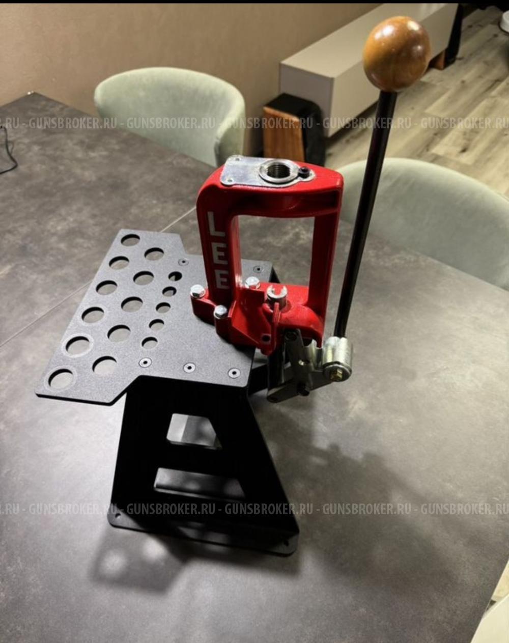 Пресс РЕДДИНГ THE BOSS условно бу .