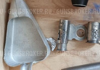 Прибор для обжатия патронов, шомпол.