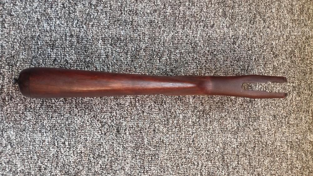 Приклад на ИЖ-27 старого образца 