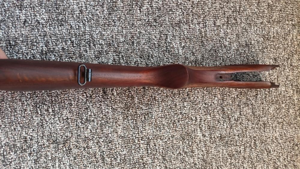 Приклад на ИЖ-27 старого образца 