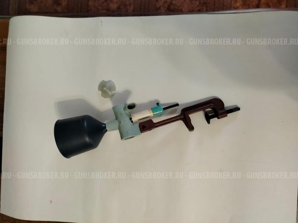 принадлежности для заряжания патронов