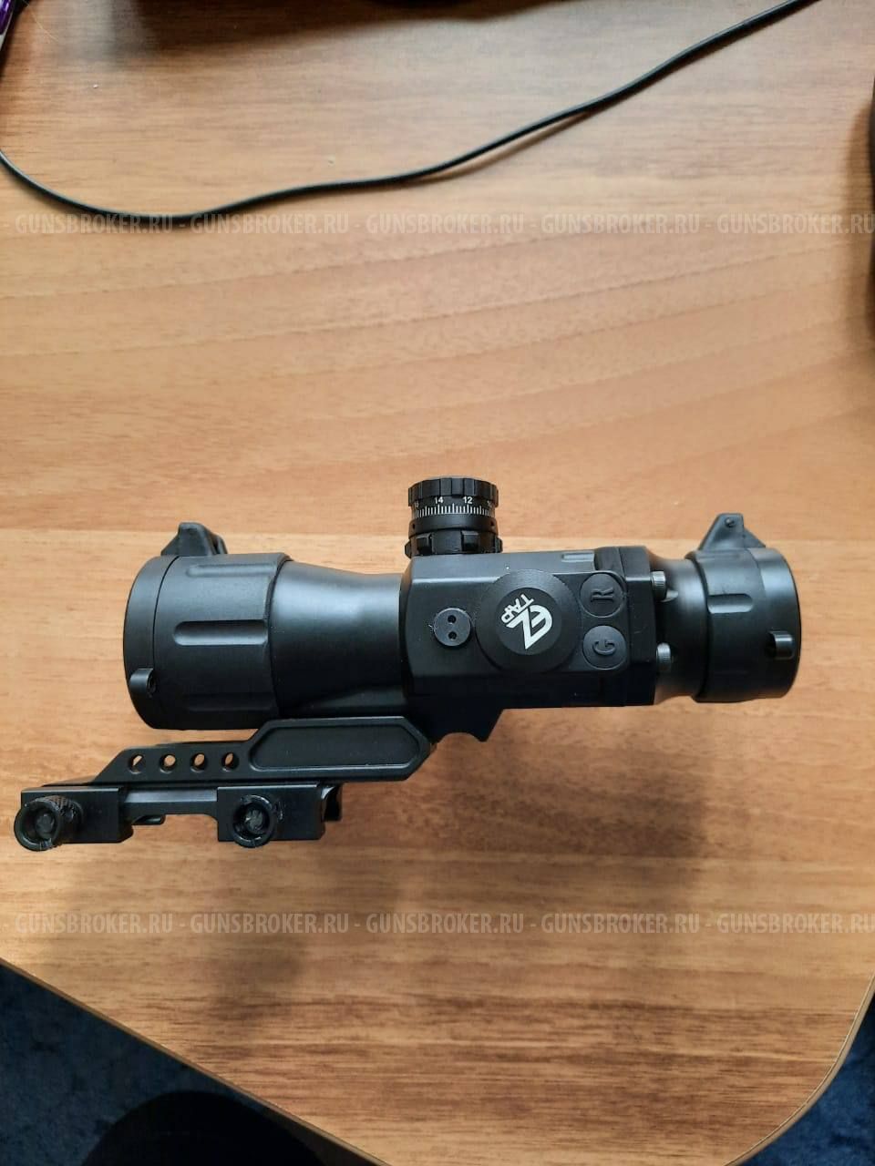 призматический прицел