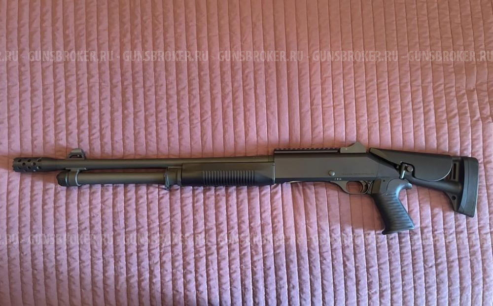 Benelli M4 Super 90.