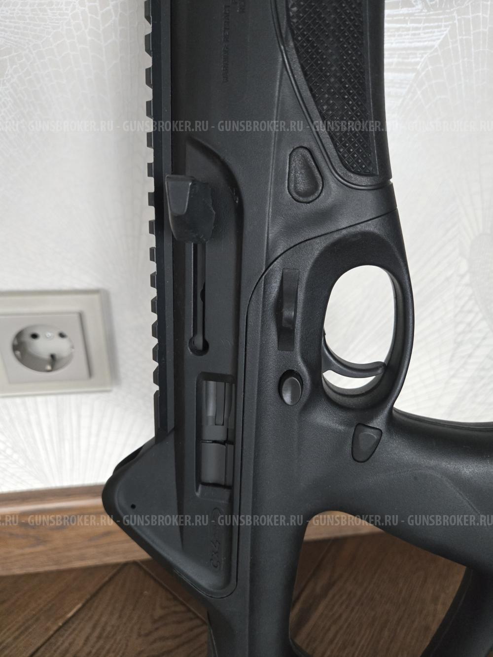 Продам Beretta CX4 Storm 9×19, б/у в отличном состоянии, минимальный настрел