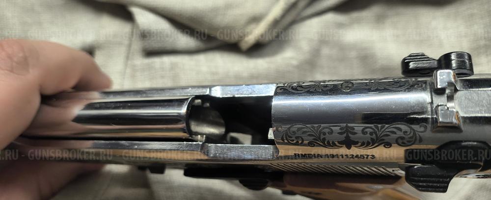 Продам Beretta 92