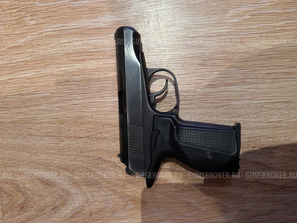 Продам комплект, мц 21-12, сайга 12, пи рубер травмат, и сейф под три ствола. 