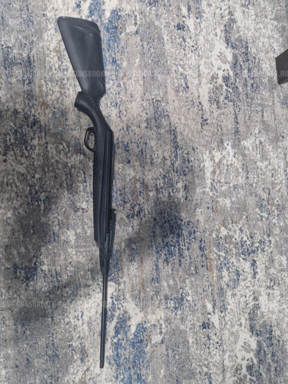 Продам мр 512 (мурка) на газавой пружине стреляет очень бордро но минус нет штатного прице