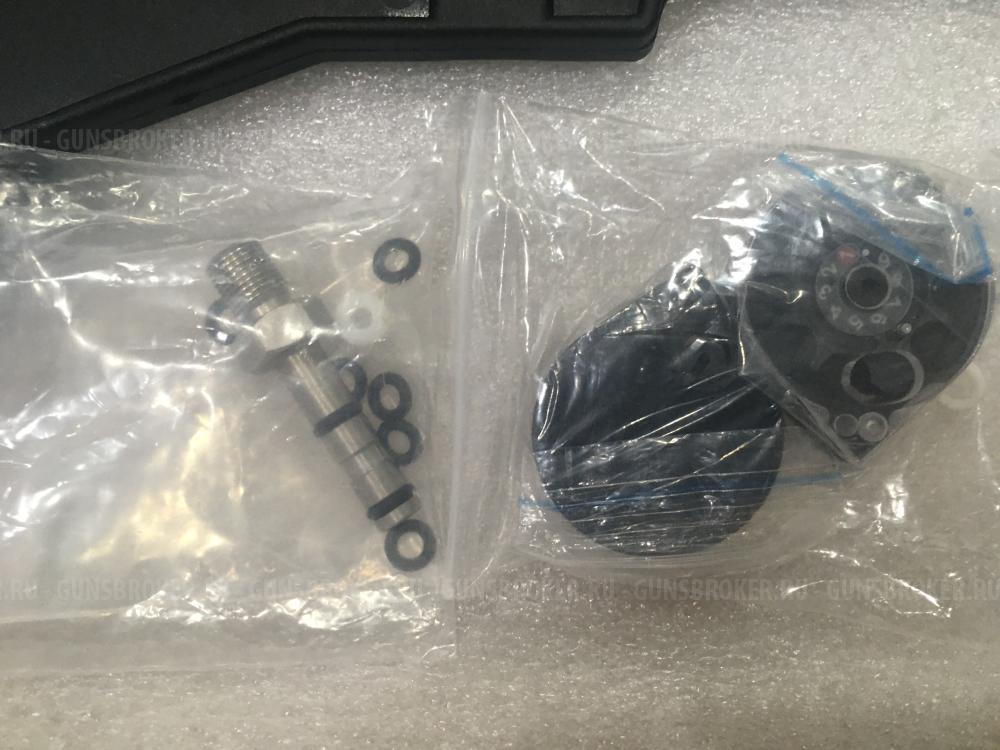 Продам Новую винтовку Vl-100 RENGER 6.35 Magnum прямоток. 