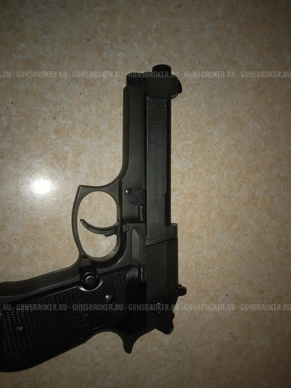 Продам пневматический пистолет Umarex Beretta M92 FS
