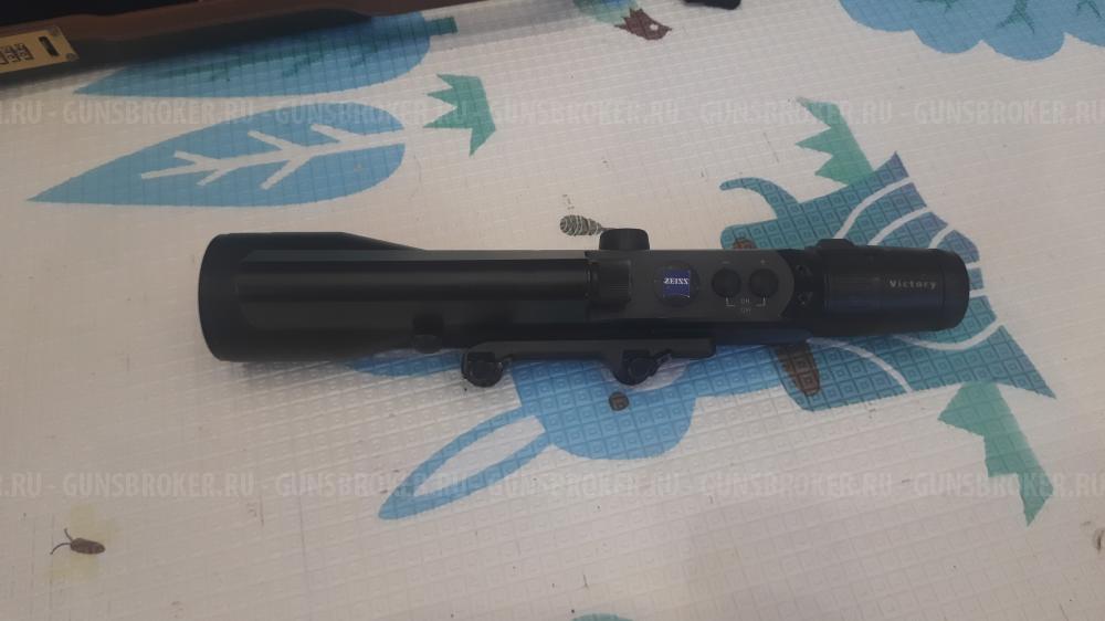 Продам прицел Zeiss с дальномером, на кронштейне blaser