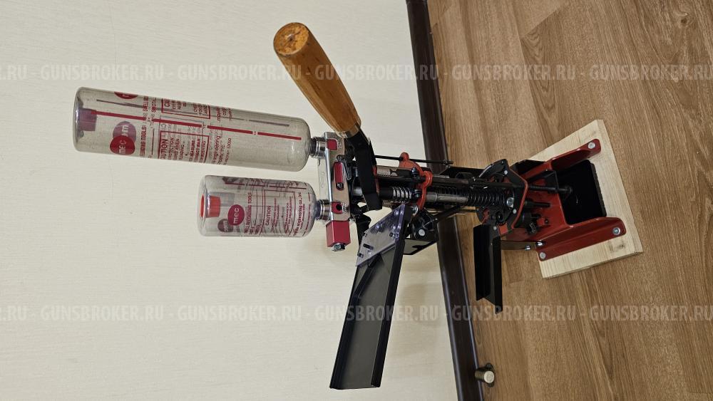 Продам прогрессивный станок MEC 9000gn 20 калибра.