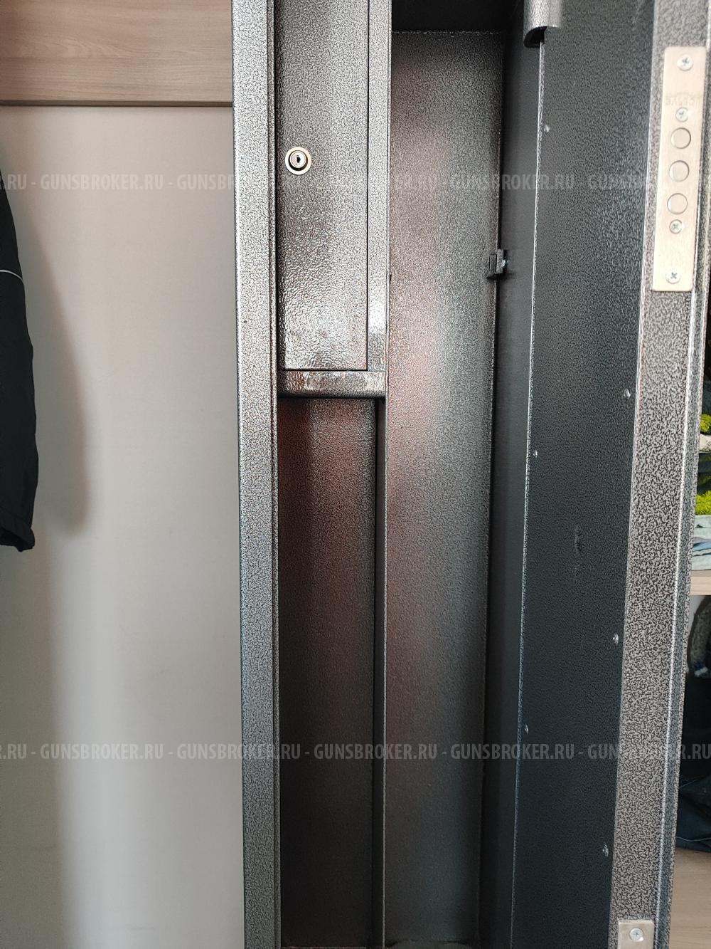 Продам сейф для оружия и амуницию 