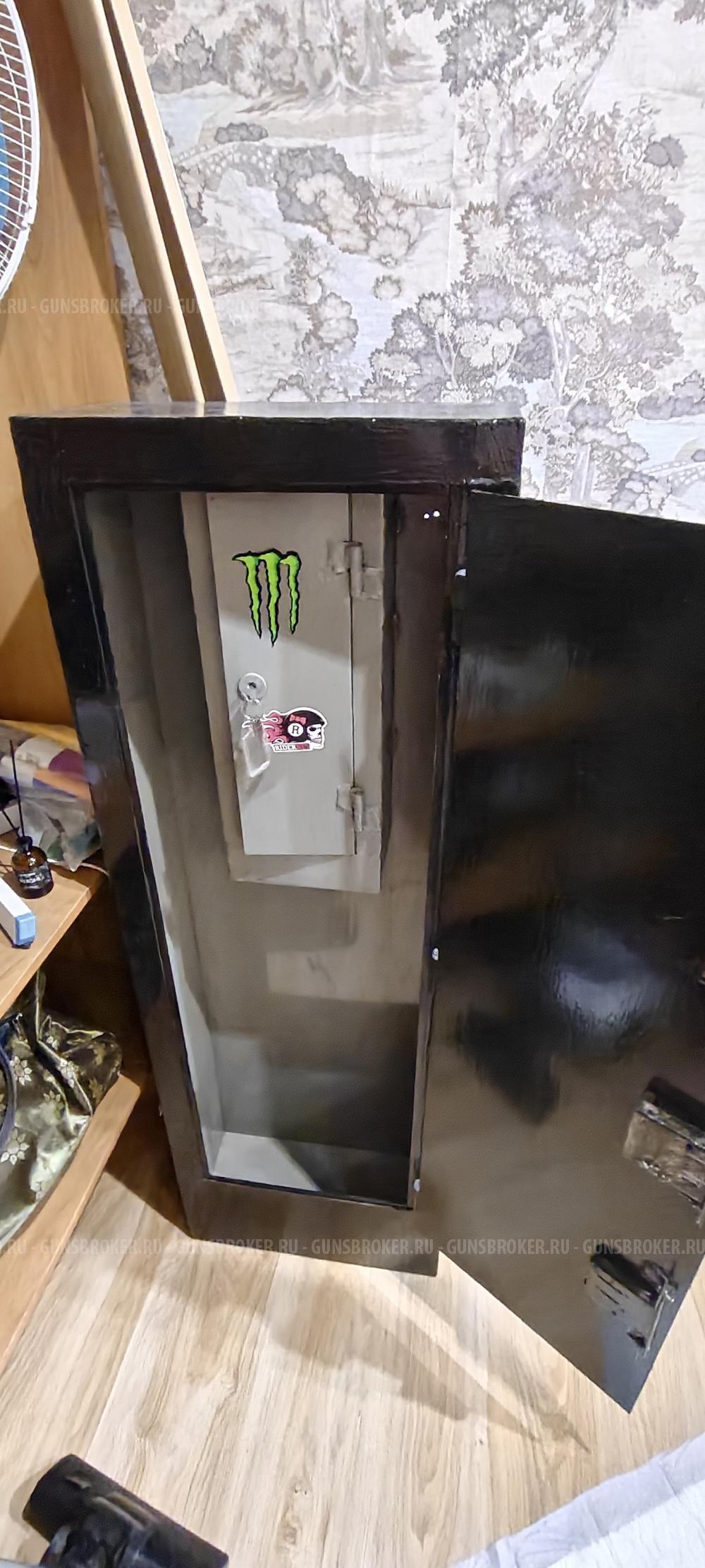 Продам сейф