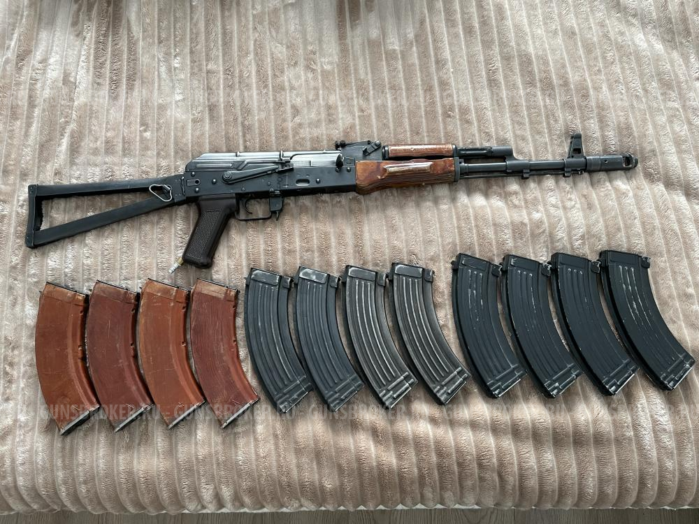Продам страйкбольный AK LCT ВВД