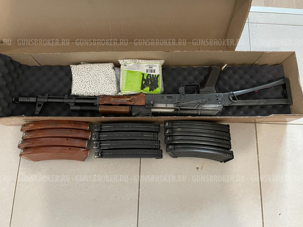 Продам страйкбольный AK LCT ВВД