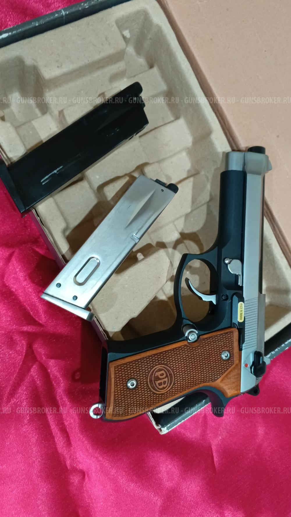 Продам страйкбольный пистолет WE M9Беретта