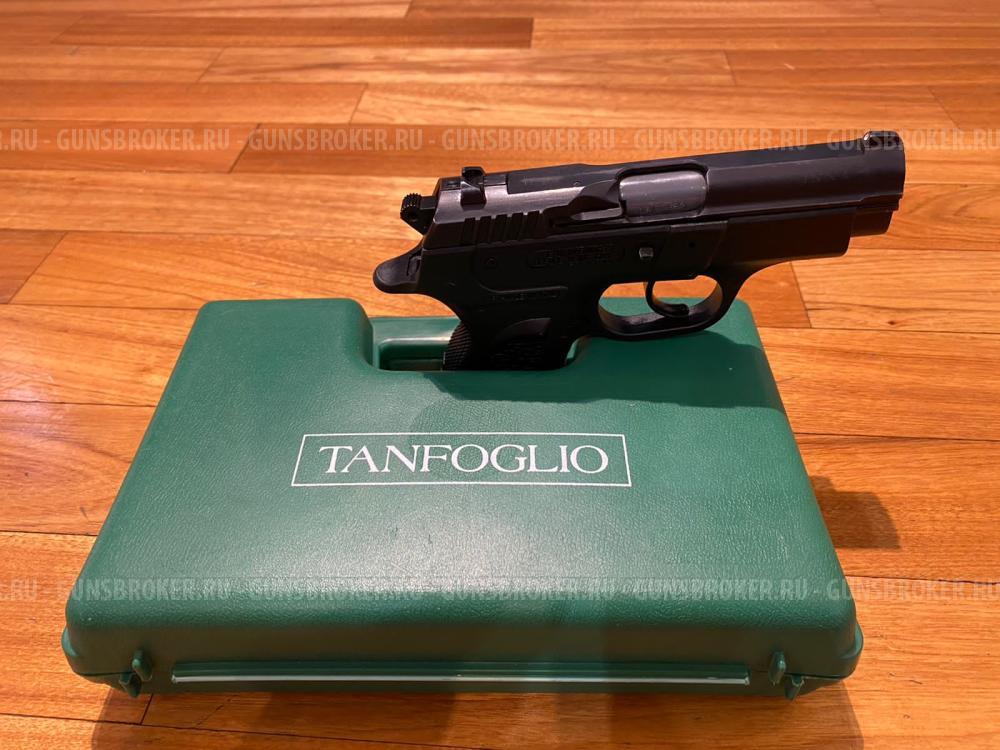 Продам травматический пистолет Tanfoglio Inna, калибр 9PA