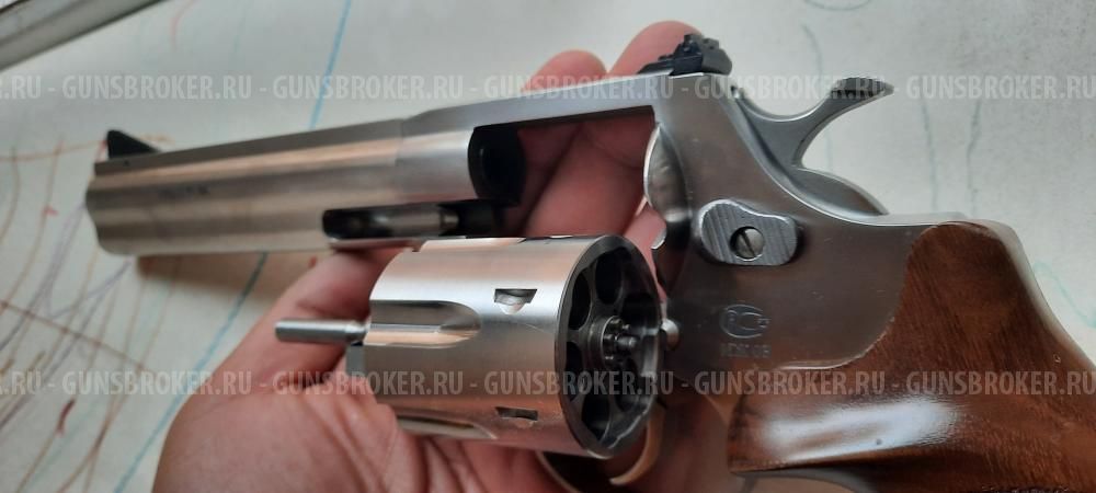 Продам травматический револьвер Гроза РС-06 9 мм Р.А.