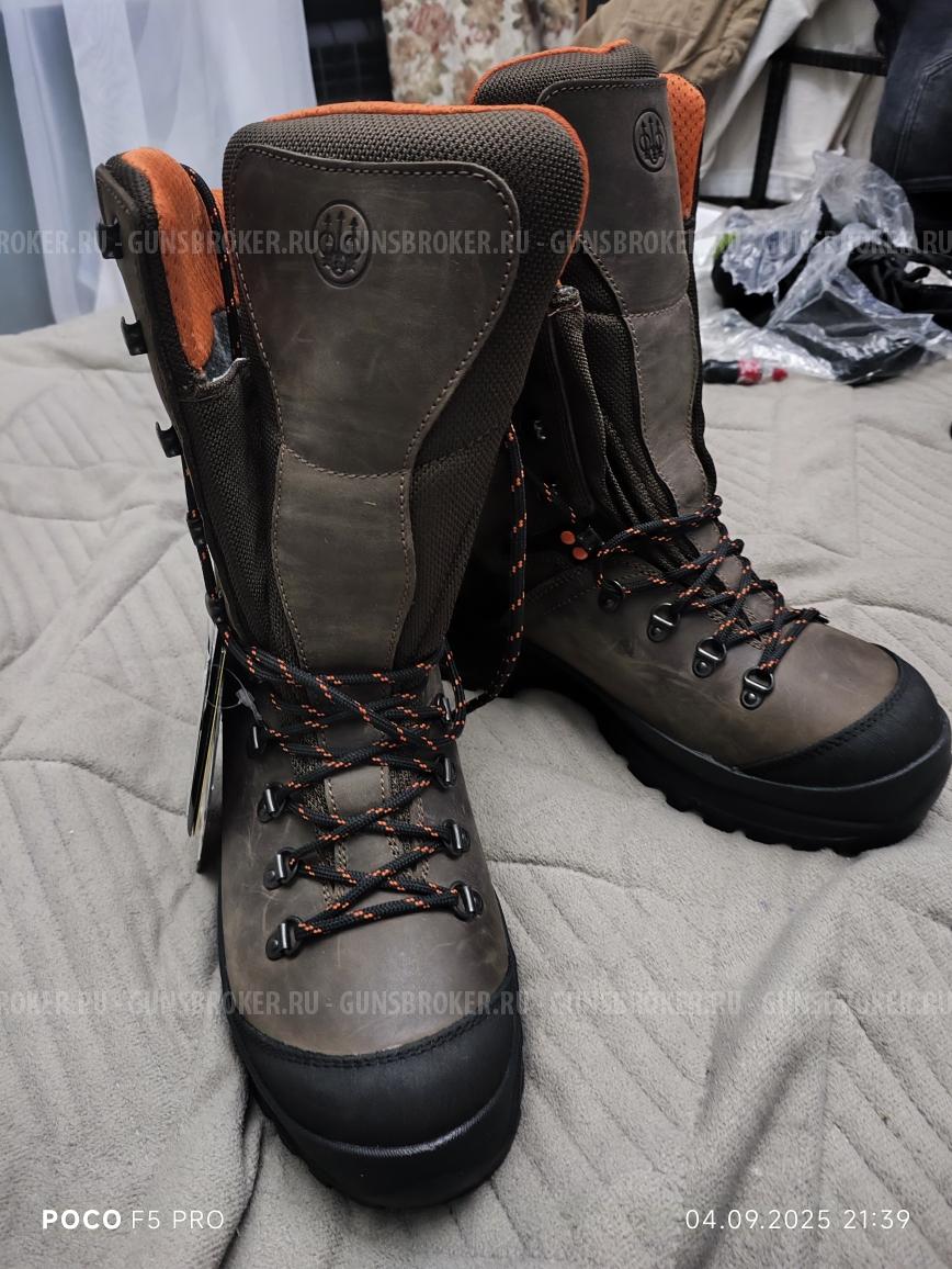 Продаю ботинки 