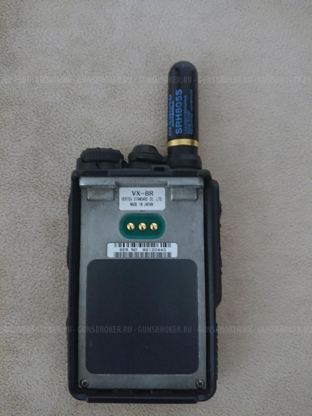 Профессиональная рация Yaesu VX-8R