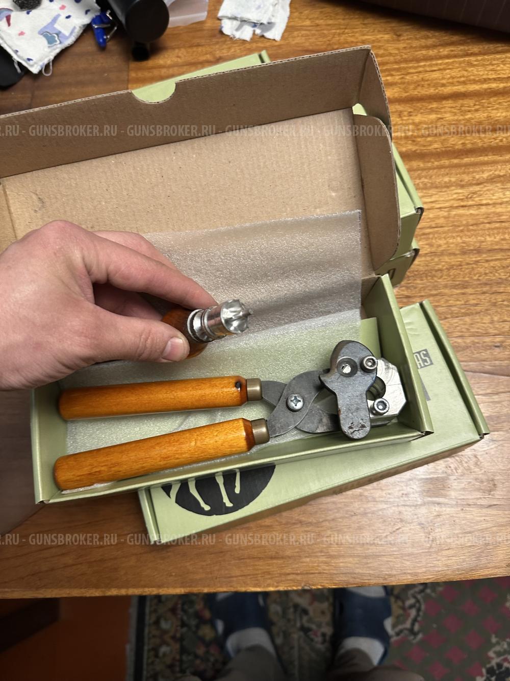 Пулелейки AS-Company 366 ТКМ и 12 калибра