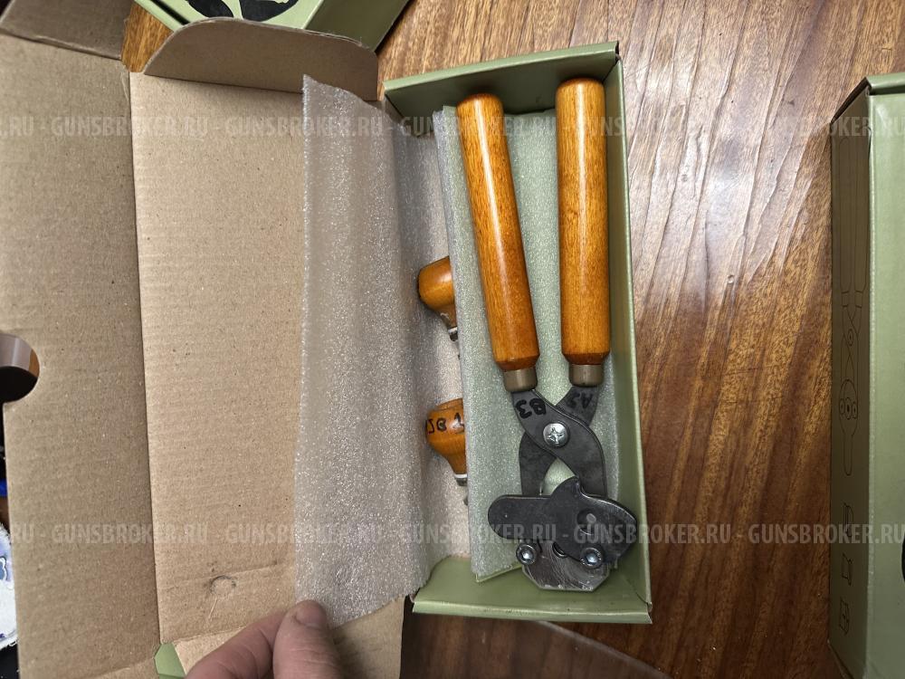 Пулелейки AS-Company 366 ТКМ и 12 калибра