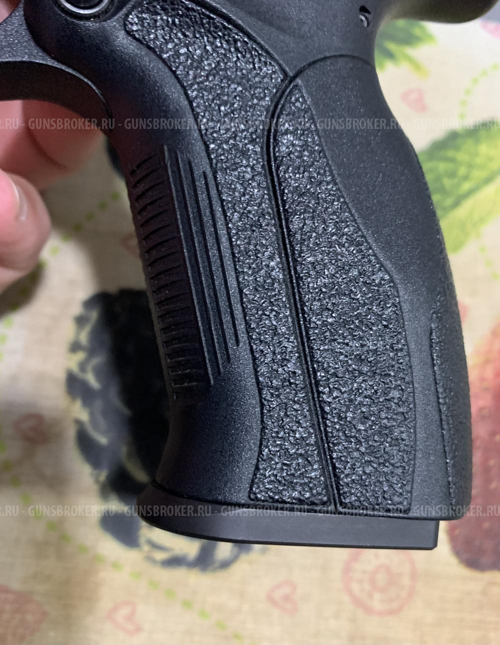 Пятка (крышка) металлическая на магазин Grand Power T12