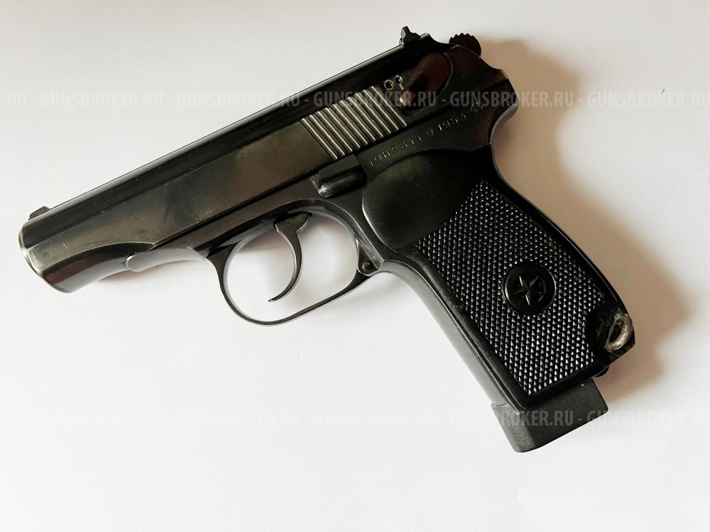 Для пистолета Макарова: пятка-крышка магазина универсальная для ПМ + 1 патрон, фрезерованный подаватель