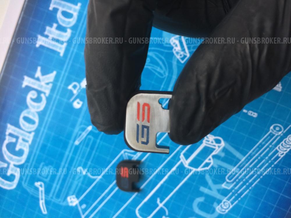 Пятки магазинов и заглушки затвора