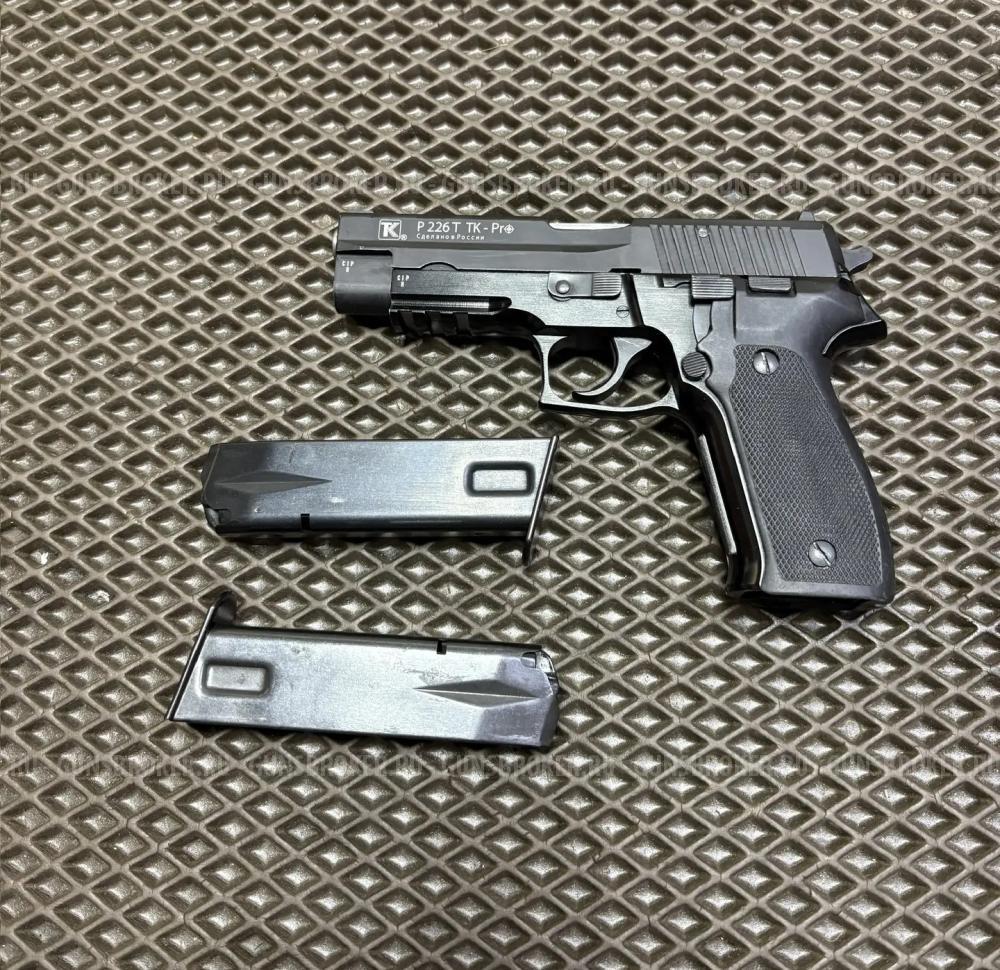 Р226Т ТК-PRO к.10х28 в отличном состоянии!