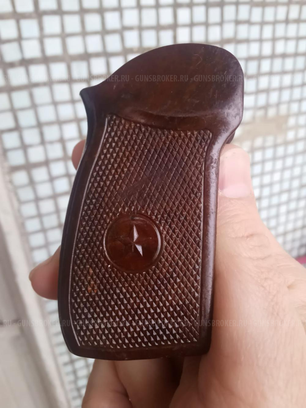 Рукоять рукоятка ПМ бакелит ранняя 1953 - 1955