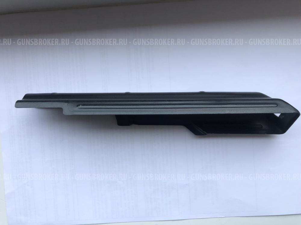 Ребристая крышка ствольной коробки АК