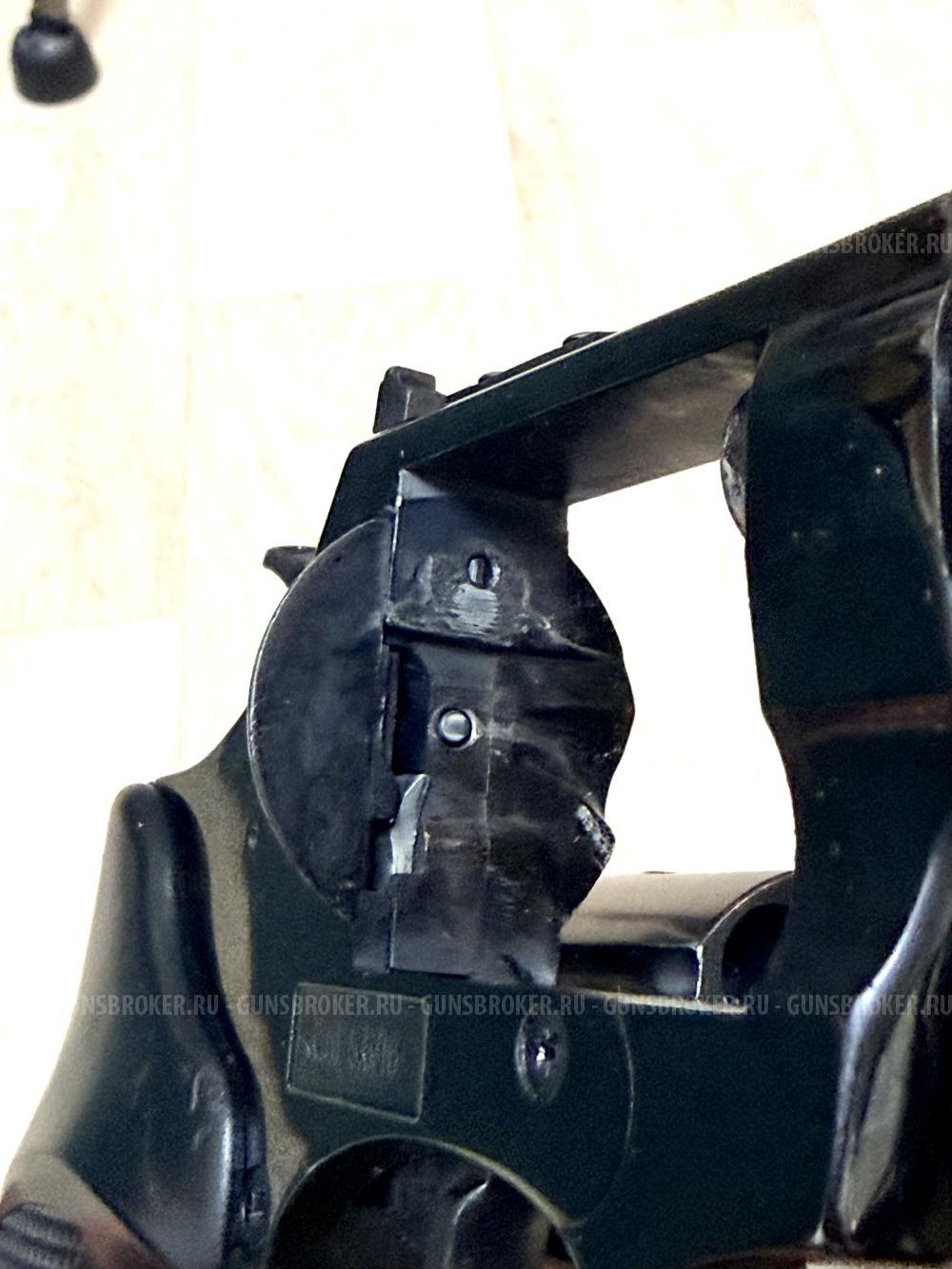 Револьвер Бульдог  KURS