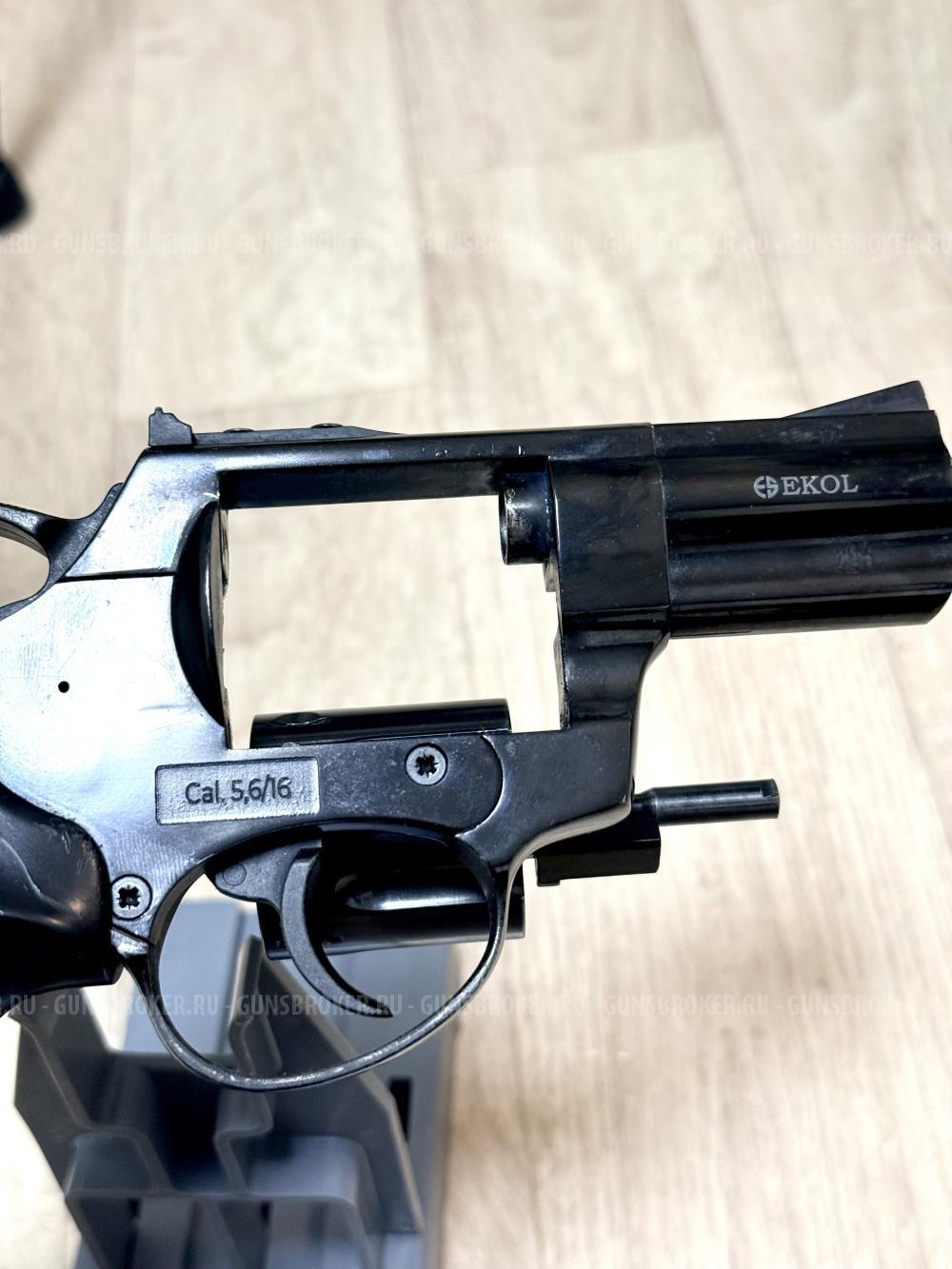 Револьвер Бульдог  KURS