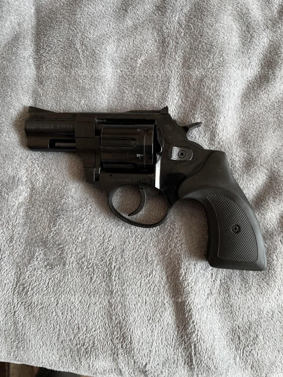 Револьвер Бульдог. Курс 