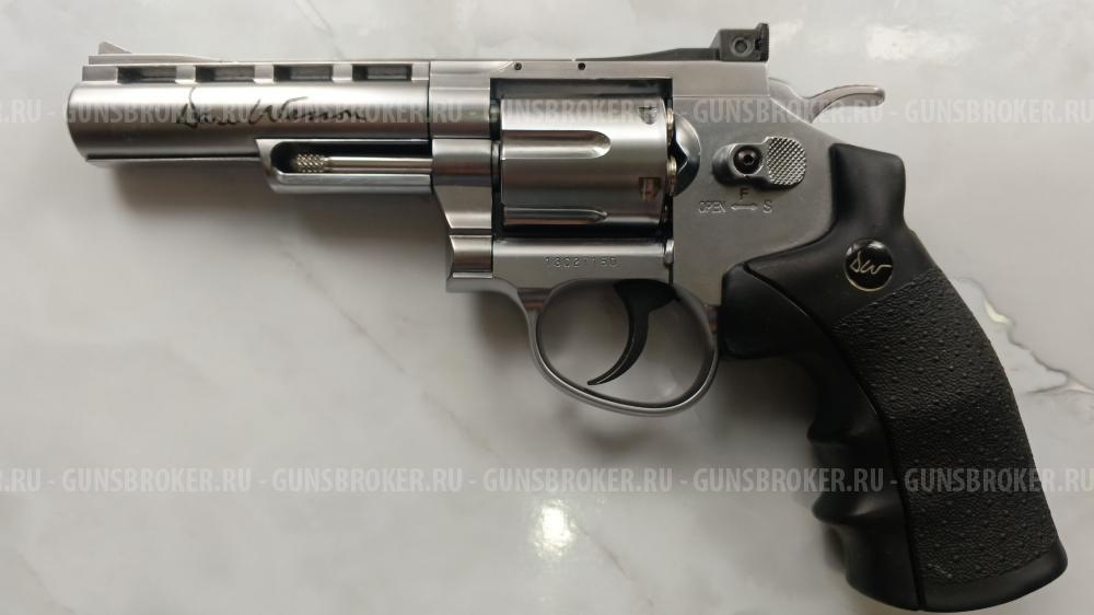 Револьвер Дан Вессон 25 ASG